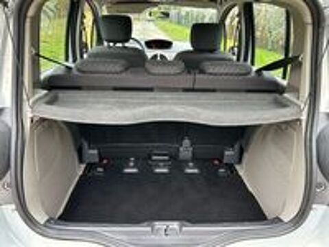 Modus 1.6 16v Confort Clim Expression 2006 occasion 77450 Montry