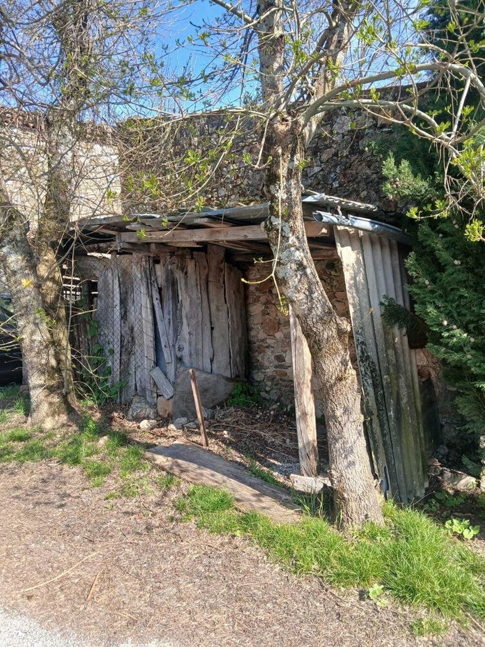 Vente Remise/Grange Garage en pierre a ec fort potentiel Dourgne