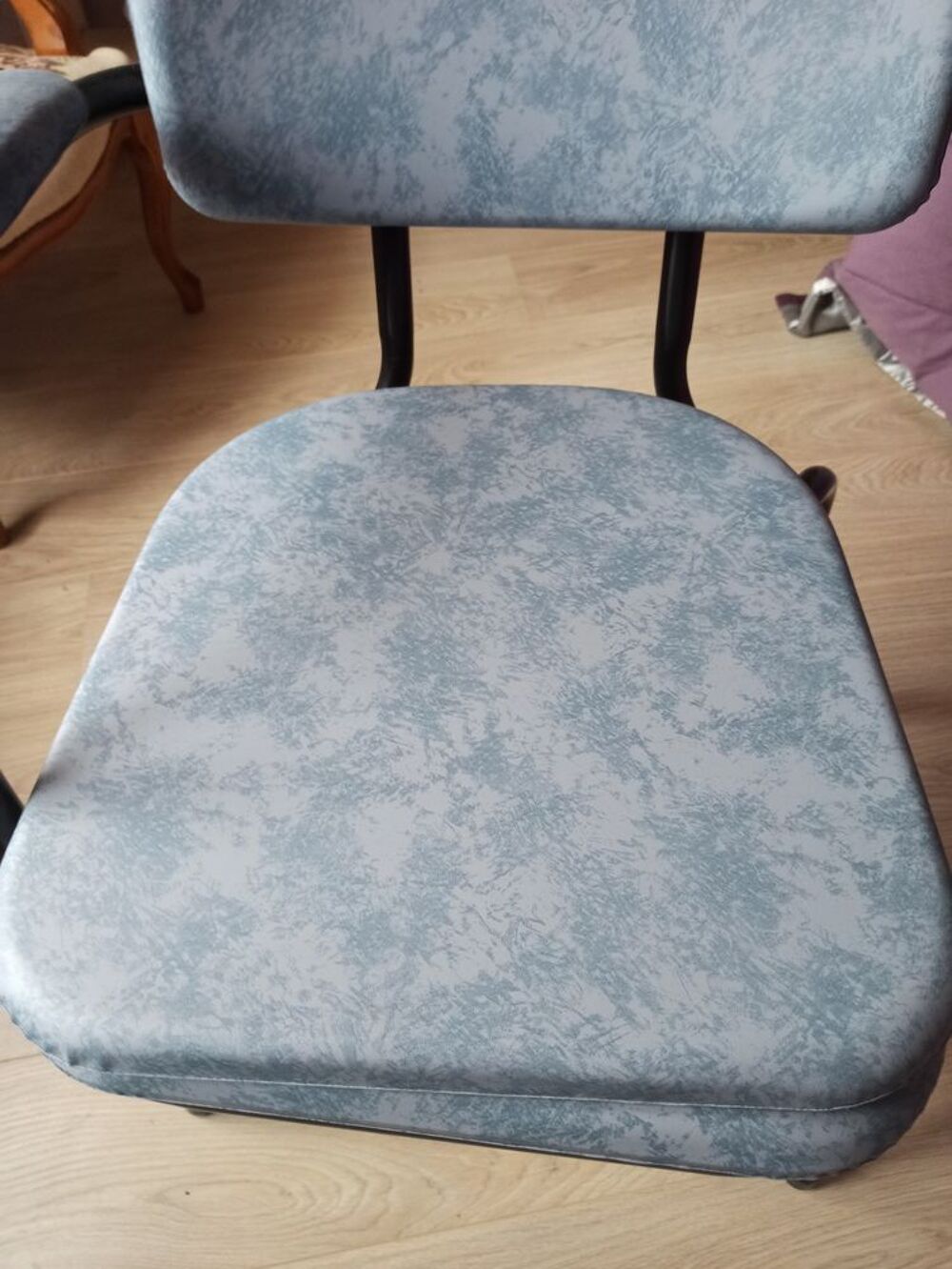 Chaise pot Meubles