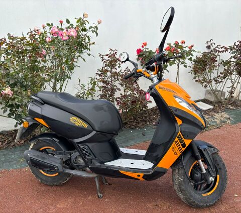 Scooter PEUGEOT 2023 occasion Challans 85300