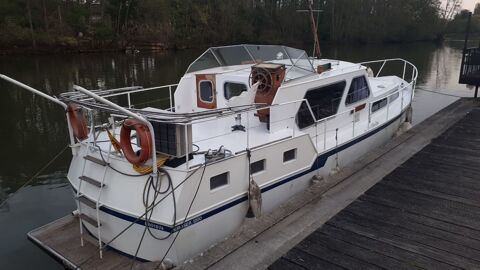 Bateaux à moteur Bateau fluvial 1974 occasion Évreux 27000