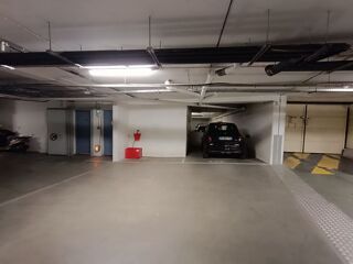  Parking / Garage � louer 15 m�