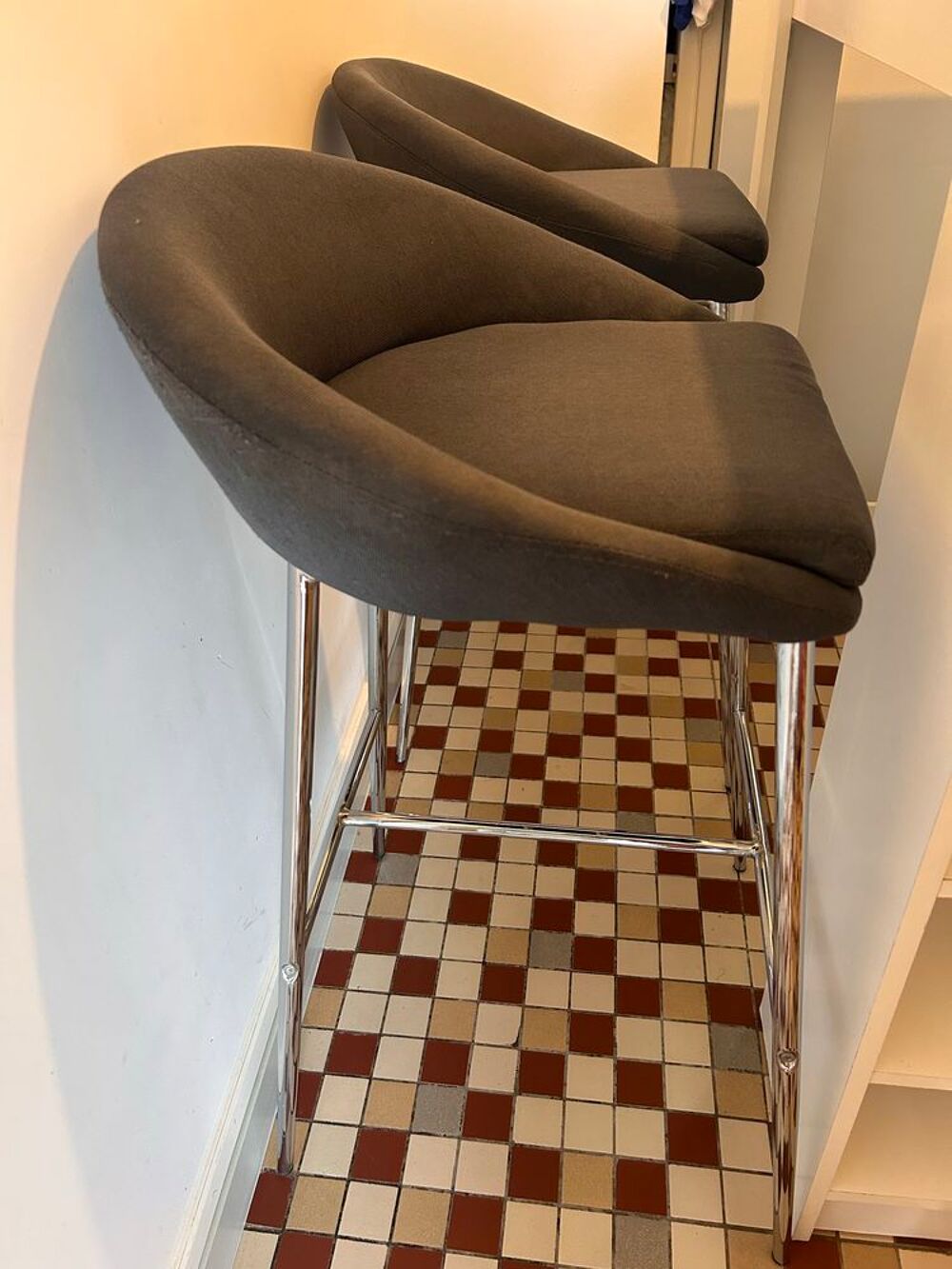 4 Tabourets offre le mange debout Meubles