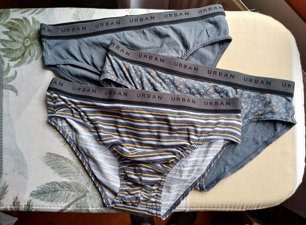 LOT DE 3 SLIPS TEX HOMME NEUFS Vêtements