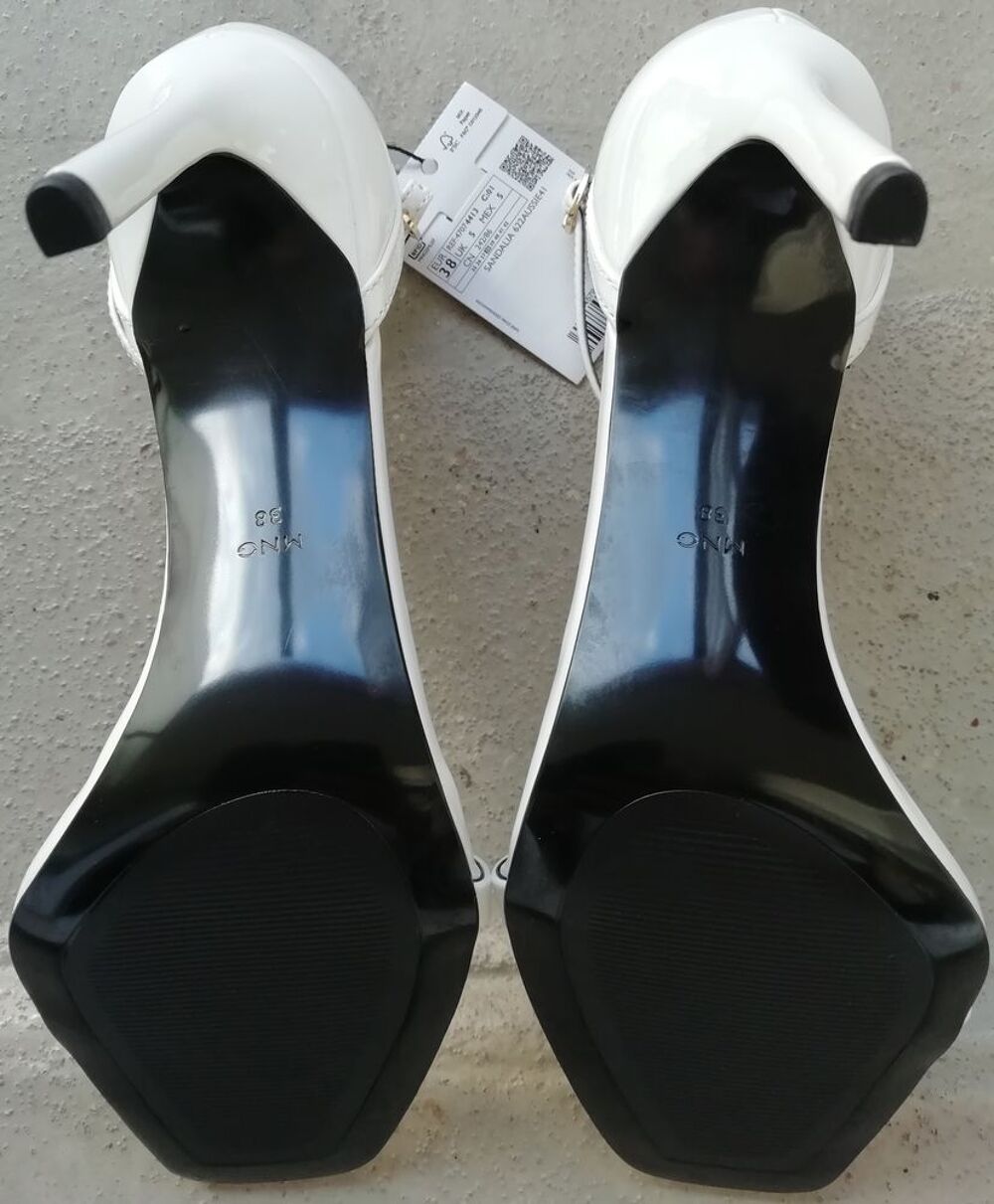 Sandales &agrave; bride de cheville Mango T38 Chaussures