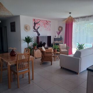  Appartement � vendre 3 pi�ces 64 m� P�ret