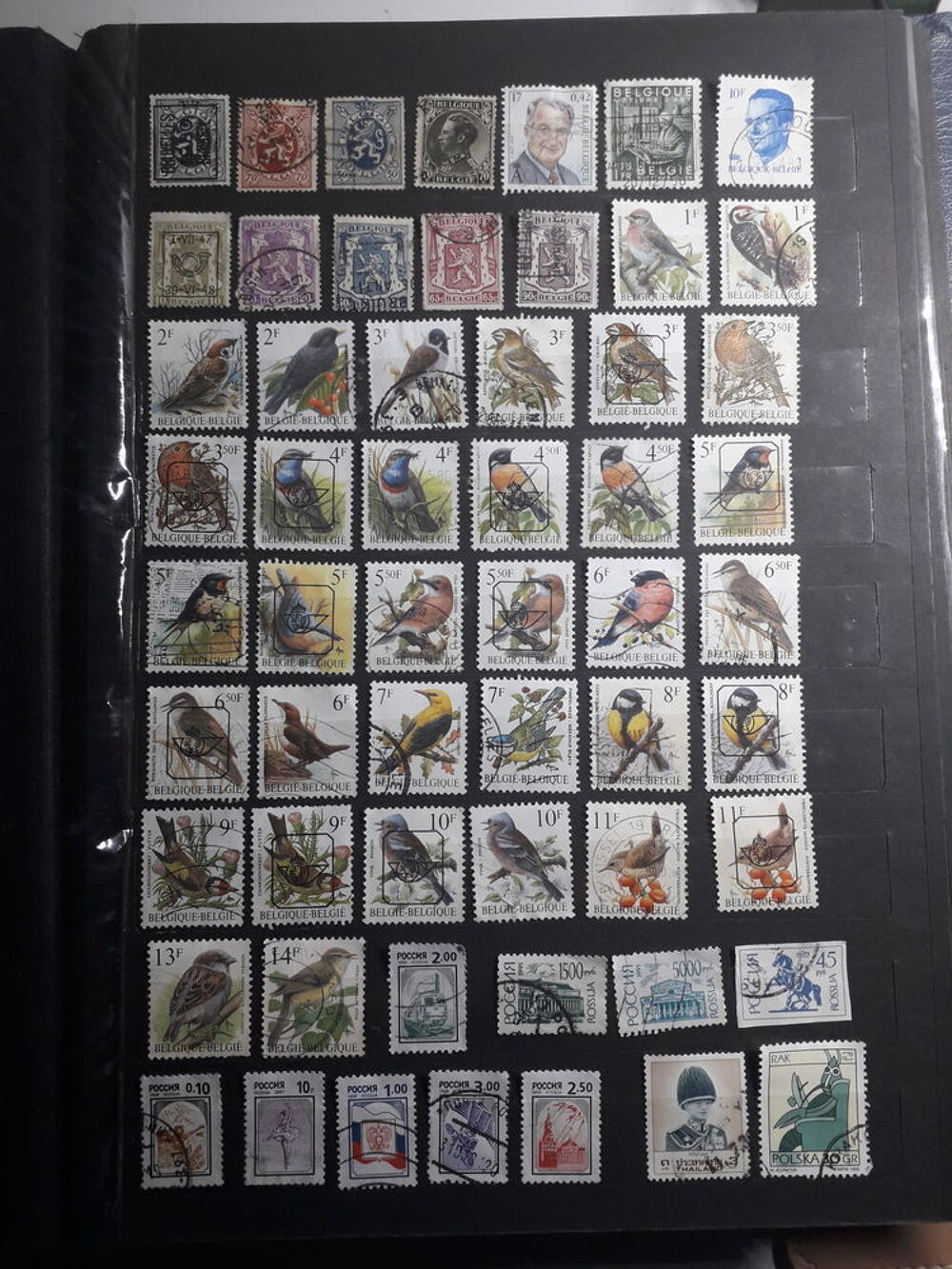 N.242 lot de 410 timbres de divers Pays pour 3€ 
