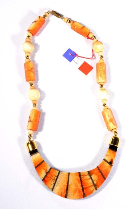BIJOU ANCIEN COLLIER DE LUXE COUTURE EN CORAIL VINTAGE 40 Nice (06)