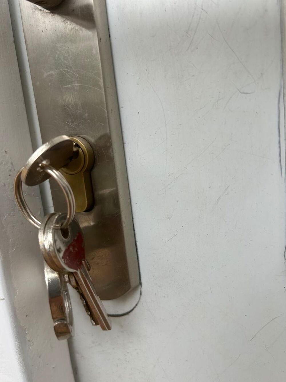 Porte d'entr&eacute;e Bricolage