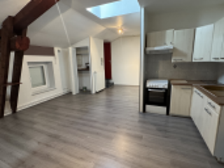  Appartement à louer 2 pièces 47 m²