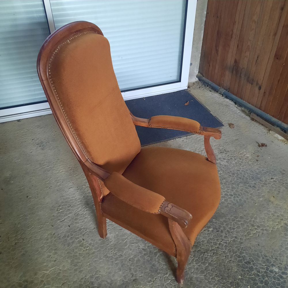 FAUTEUIL VOLTAIRE Meubles