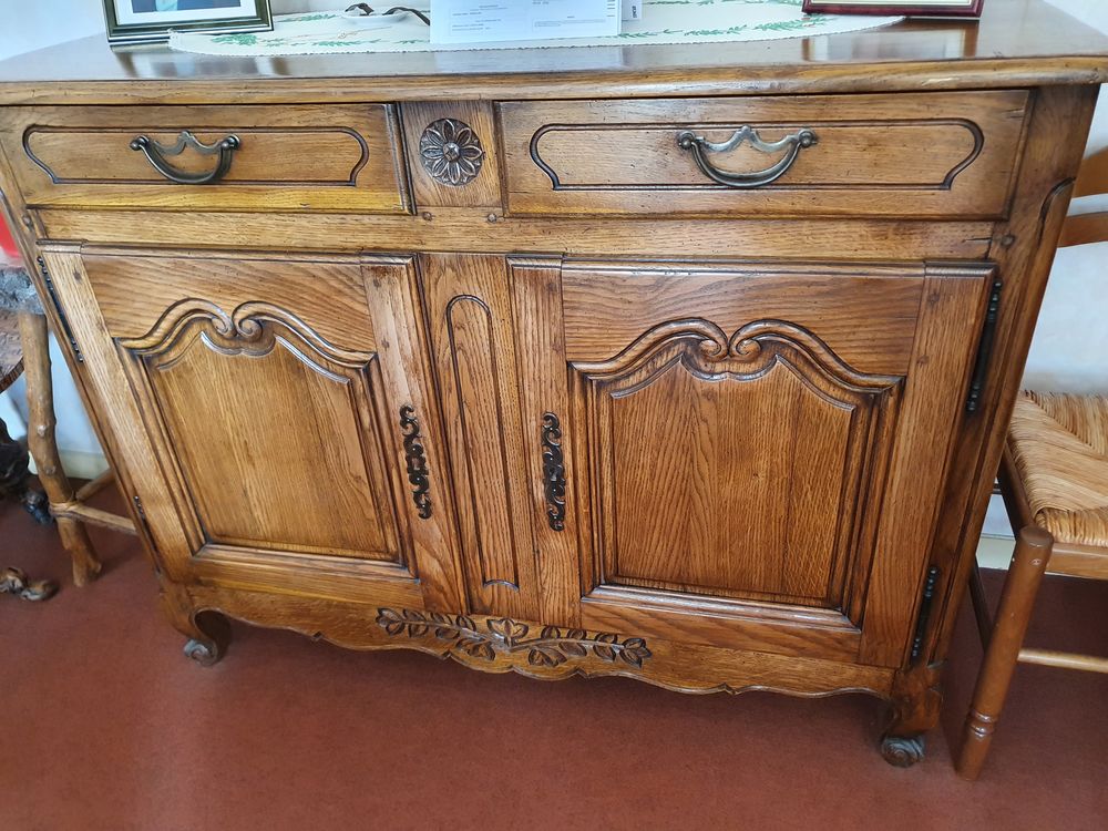 BUFFET BAS en CH&Ecirc;NE Meubles