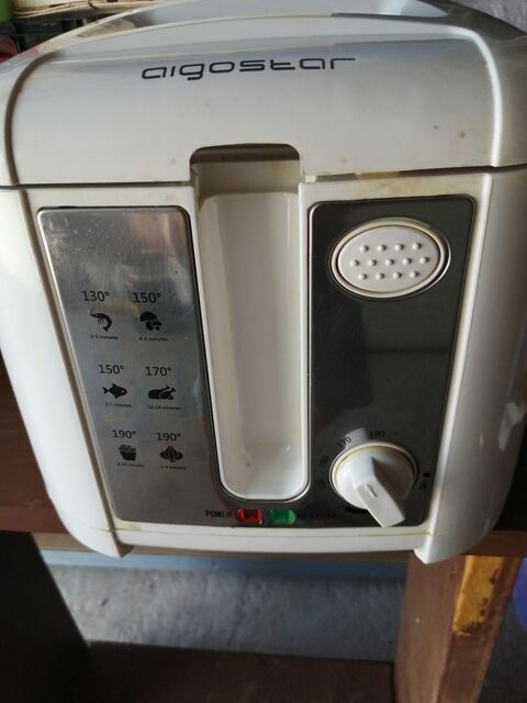 Friteuse 20 Saint-Privat-de-Champclos (30)