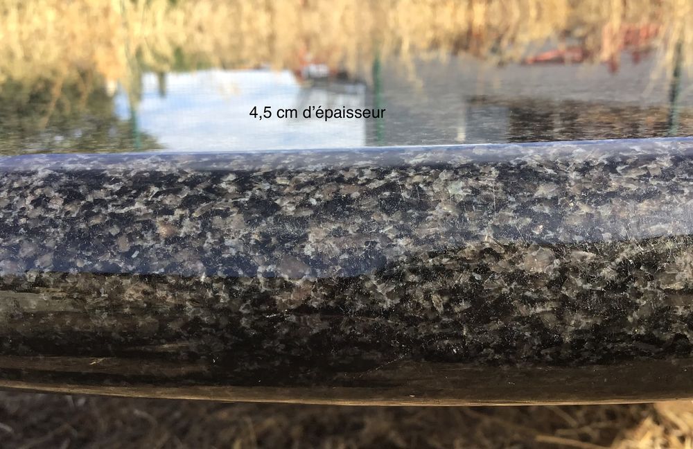 Magnifique plateau ovale pour table. Marbre / Granit. Meubles