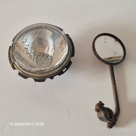 Optique de phare rond ancien de marque Cibié, et un rétrovis 30 Aubusson (23)