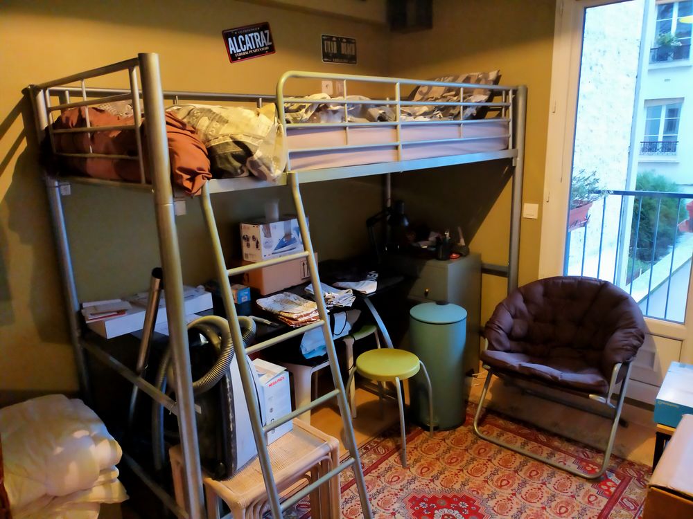 lit Alin&eacute;a m&eacute;tal en hauteur Meubles