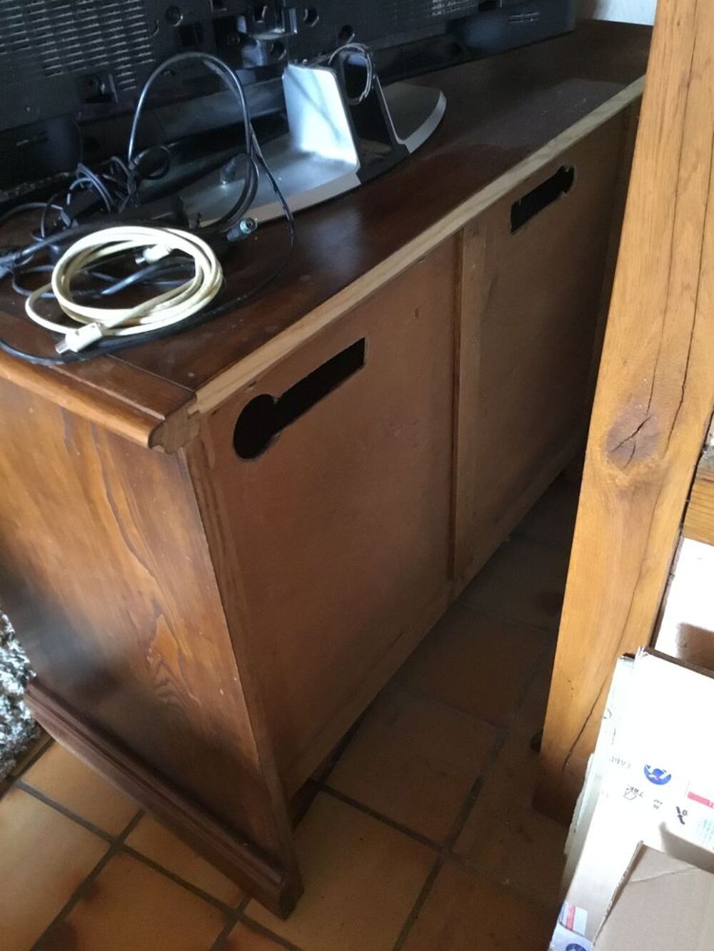 Meuble t&eacute;l&eacute; Meubles