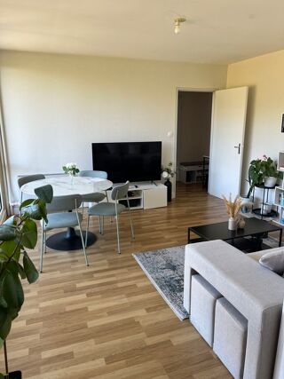  Appartement à louer 3 pièces 66 m²