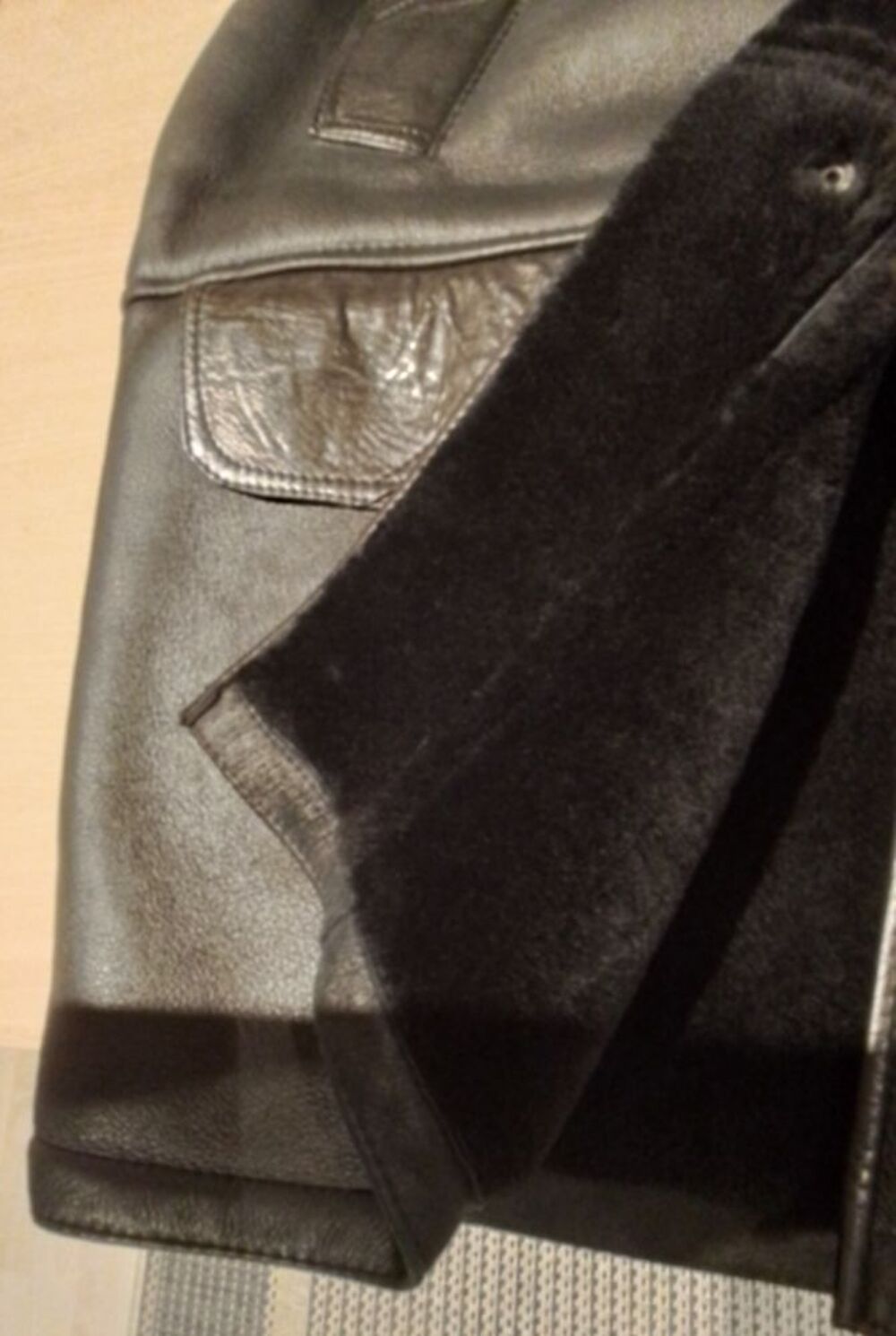 Veste agneau glac&eacute; retourn&eacute; Vêtements