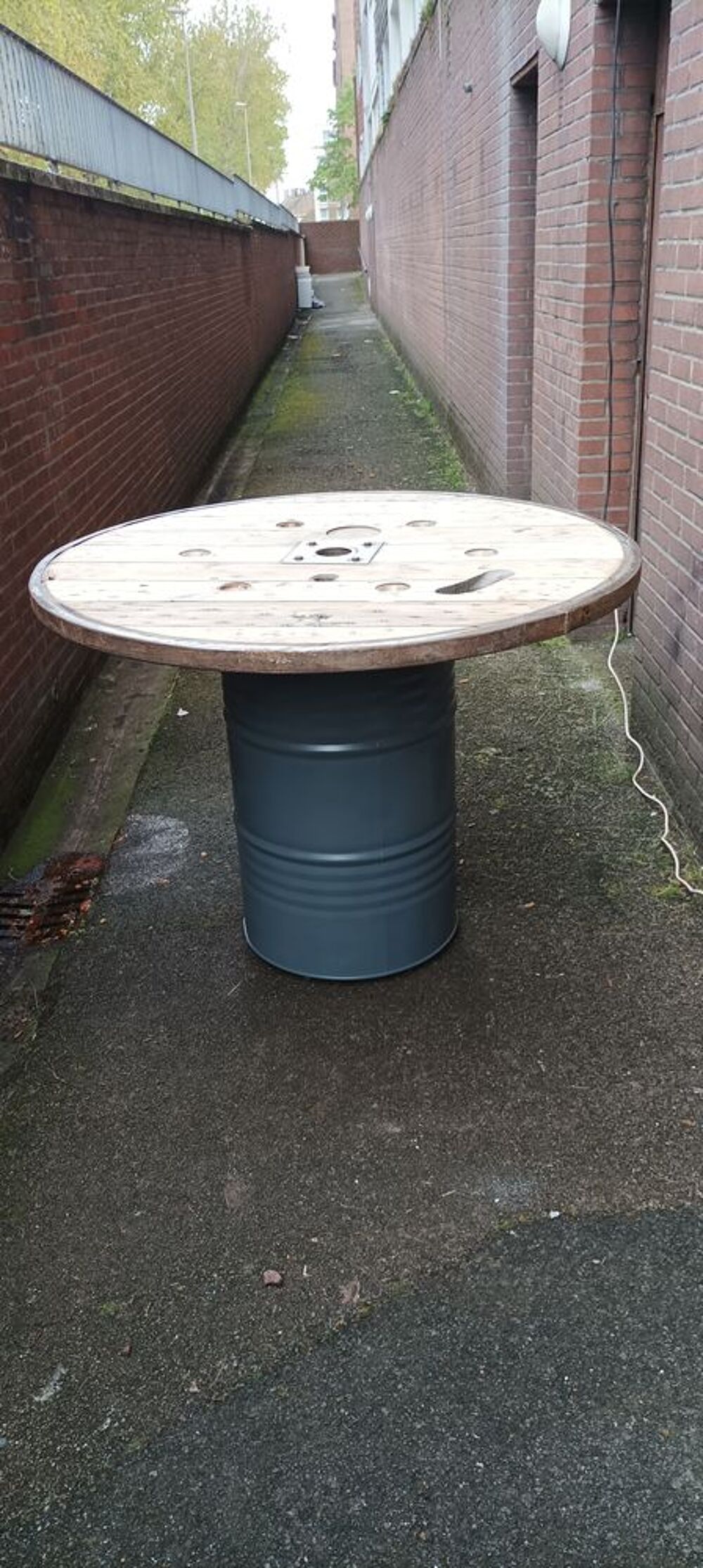 Table haute, mange debout f&ucirc;t et tablette touret Meubles