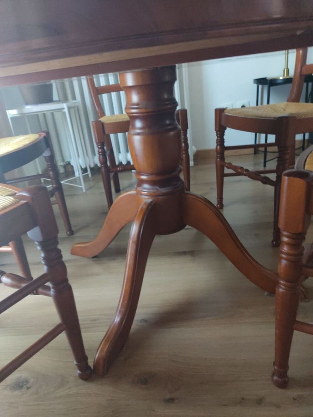 Table de salle &agrave; manger avec 6 chaises Meubles