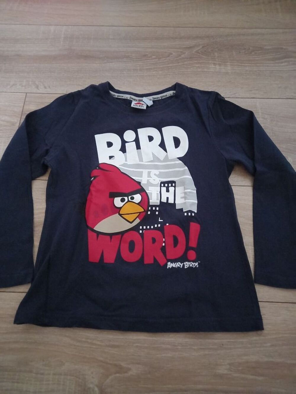 TEE SHIRT MANCHES LONGUES ANGRY BIRD T 8 ANS Vtements enfants