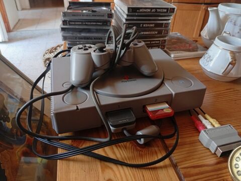 PlayStation 1 bon etat avec jeux La Forteresse (38)