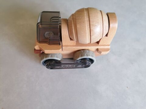 Petit camion bois  12 Jury (57)