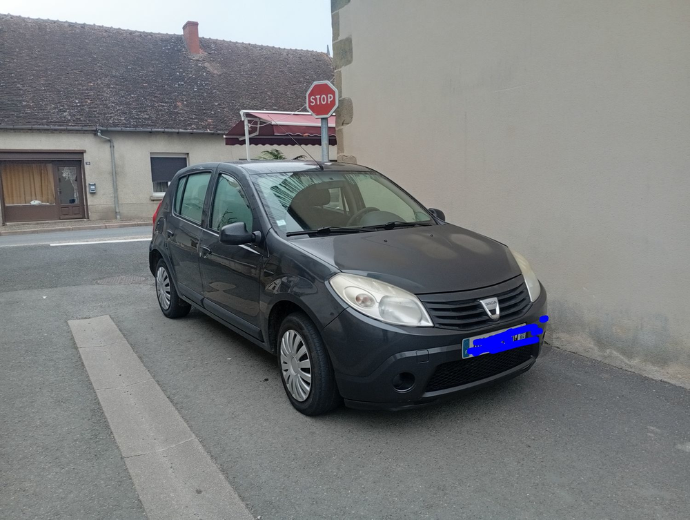 Sandero 1.4 MPI 75 GPL eco2 Ambiance 2009 occasion 03240 Le Montet