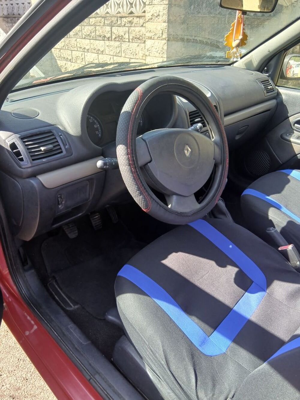 Clio II Clio 1.2 Pack Authentique 2003 occasion 38110 Rochetoirin