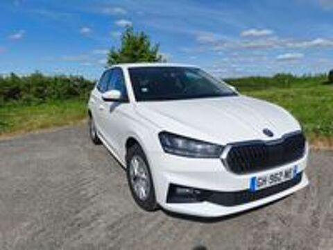 Fabia 1.0 MPI 80 ch BVM5 Ambition 2022 occasion 35680 Bais