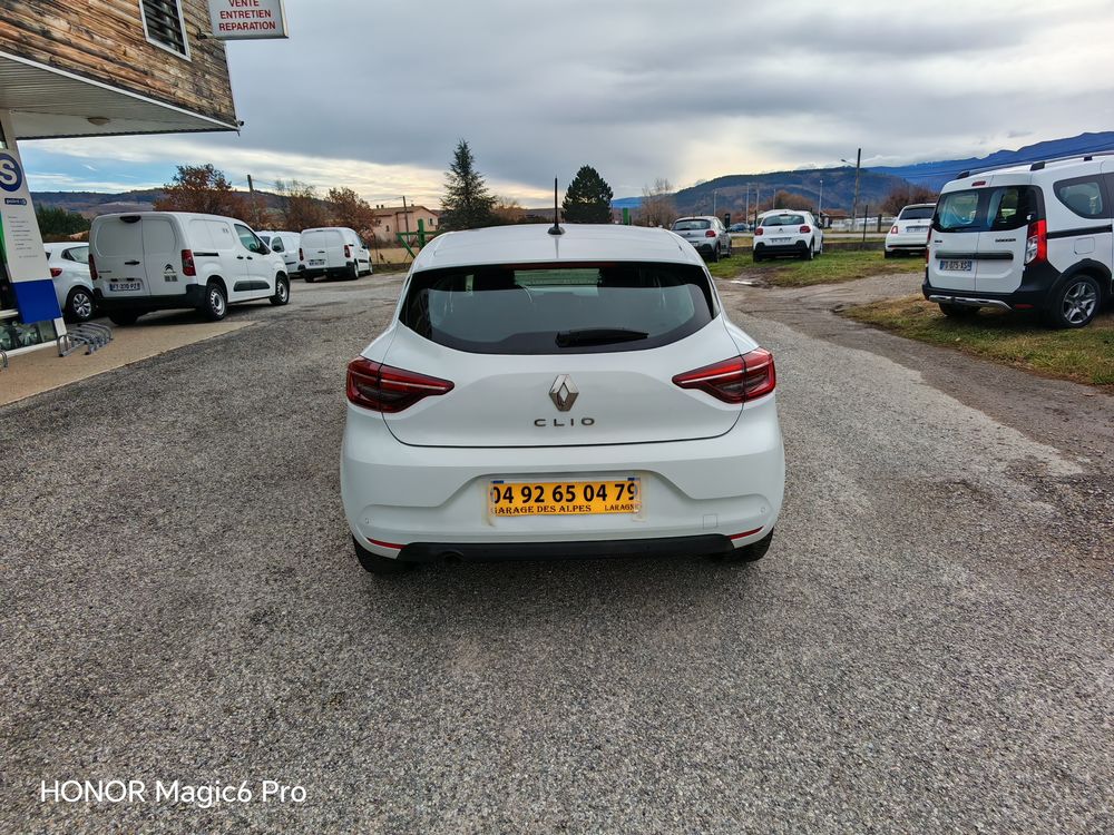 Clio V Clio Blue dCi 100 - 21N Intens 2021 occasion 05300 Laragne-Mont&eacute;glin
