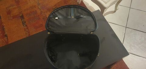 petit sacs de voyage 10 Carc�s (83)