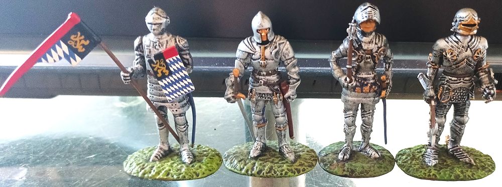 Lot 4 soldats de plomb"Guerriers du Moyen-Age"Del Prado 1/32 