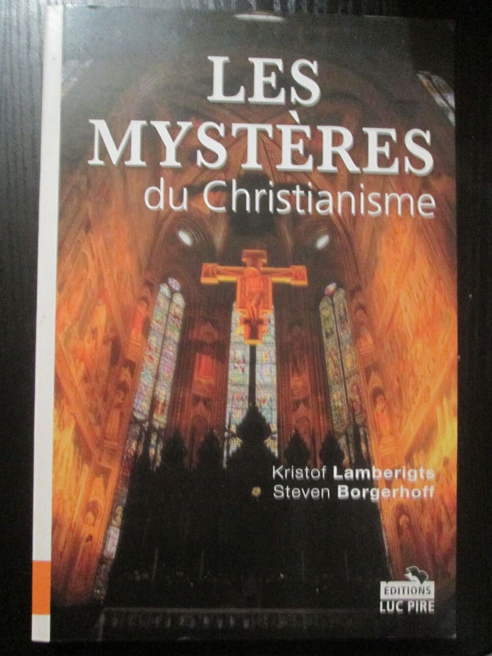 Centaines de livres,d'occastion &agrave; rares,lots possibles. Livres et BD