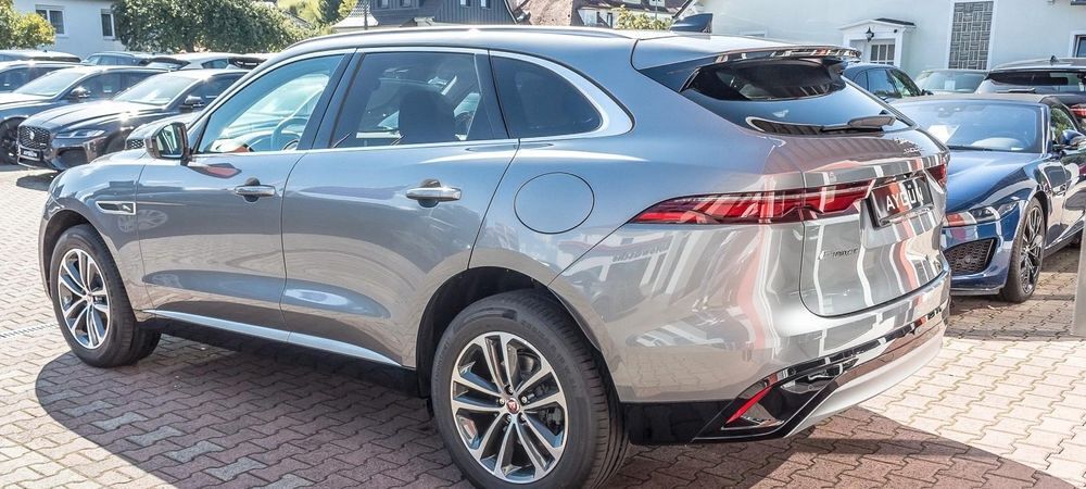 F-PACE F-Pace 2.0 - P400e PHEV AWD BVA8 SE 2022 occasion 06000 Nice