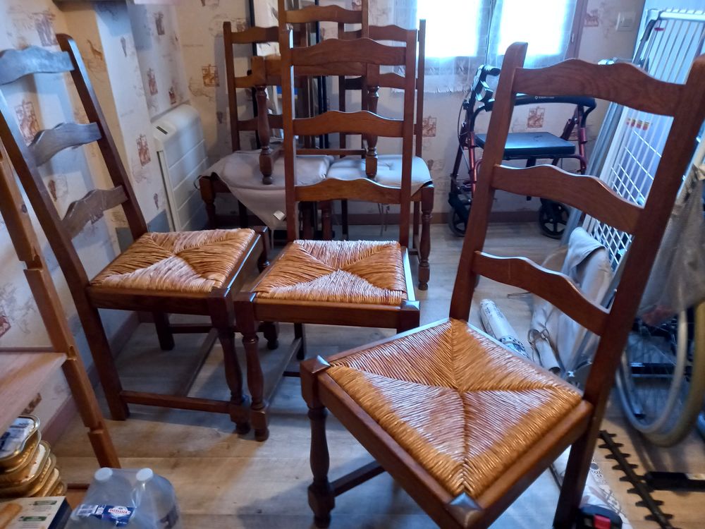  Table de salle &agrave; manger ch&ecirc;ne et ses 6 chaises paill&eacute;es Meubles