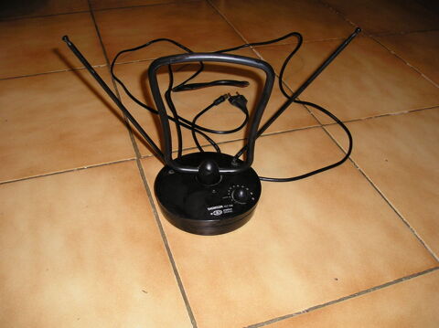 antenne d'int�rieur THOMPSON ANT 140  10 Sept�mes-les-Vallons (13)