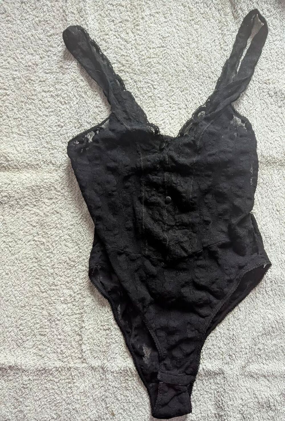 Lingerie V�tements