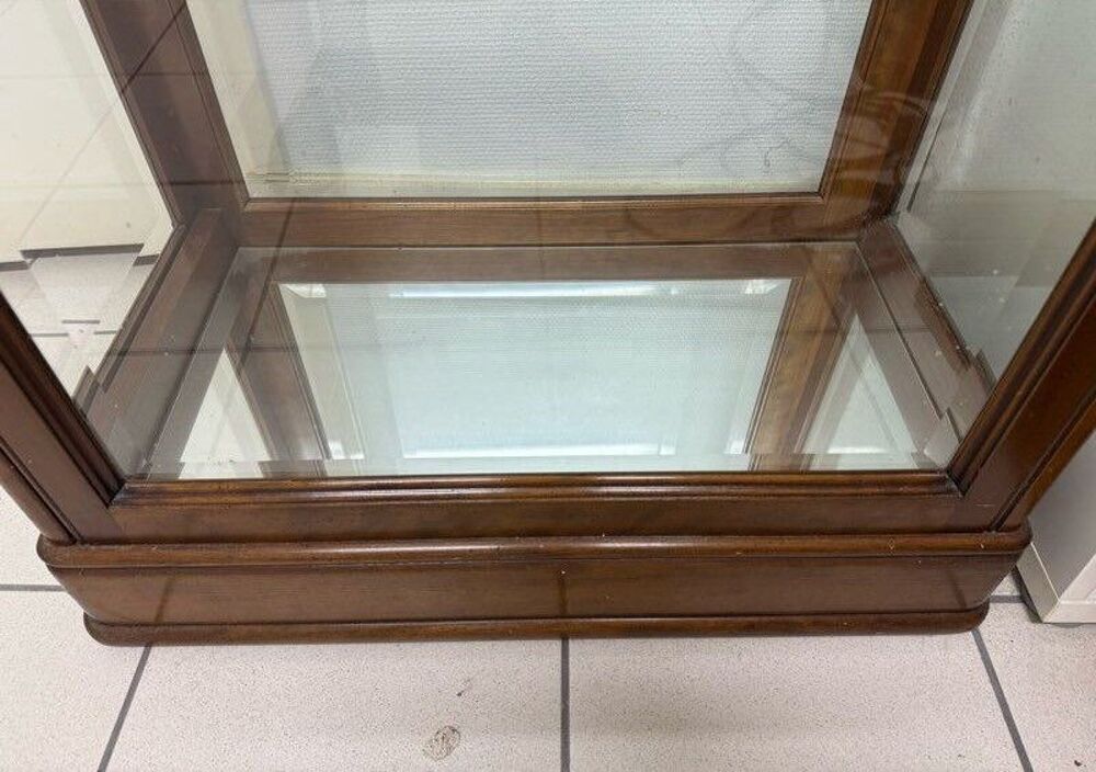 Vitrine Meubles Richelieu en merisier massif Meubles