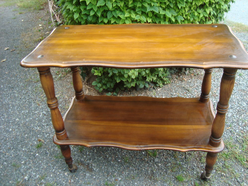 Table ,desserte en bois Meubles