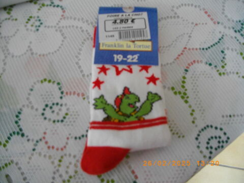 Une paire de chaussettes  FRANKLIN LA TORTUE  - T. 19/22 Perros-Guirec (22)