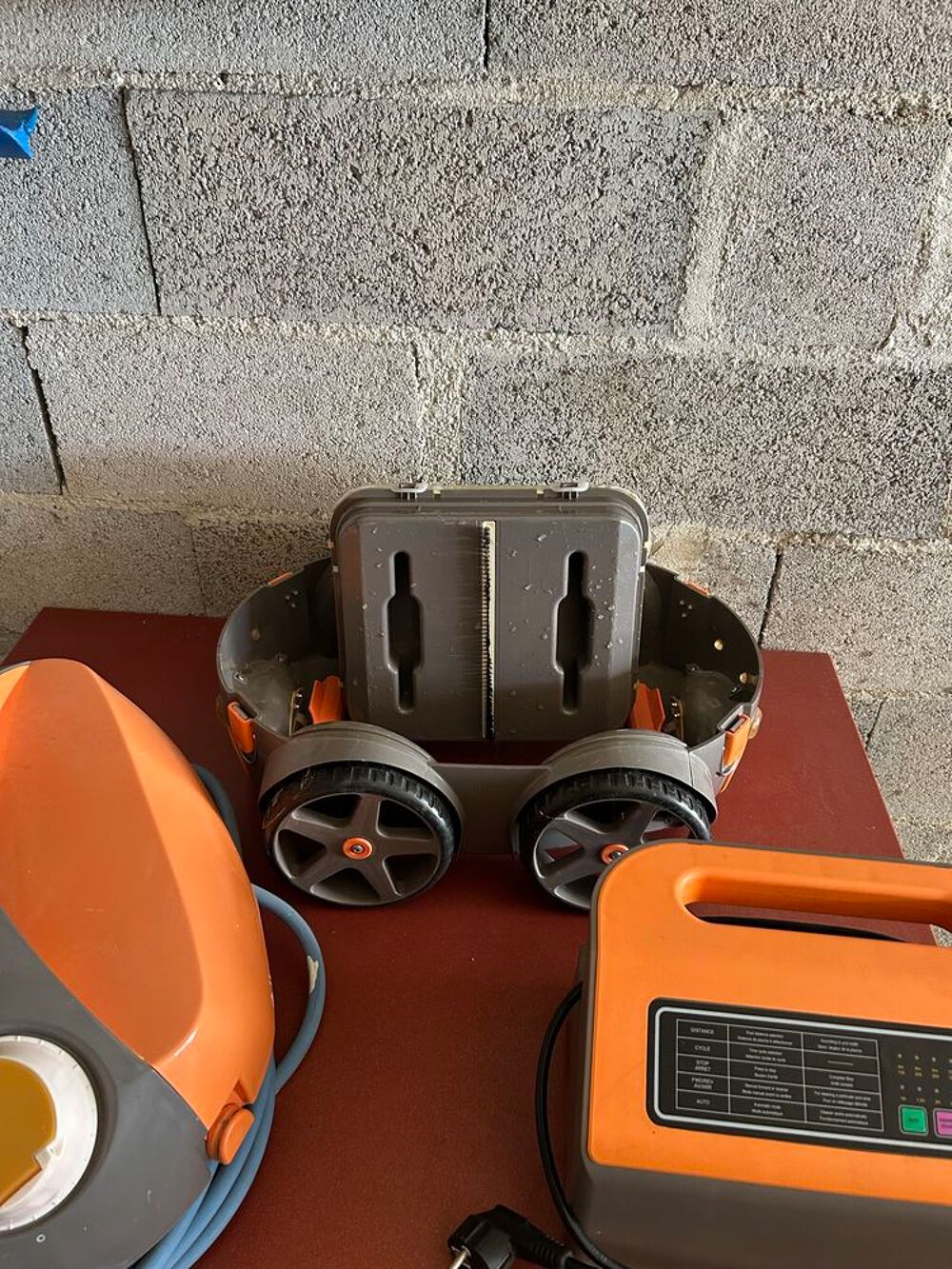 robot nettoyeur pour piscine hors-sol Bricolage