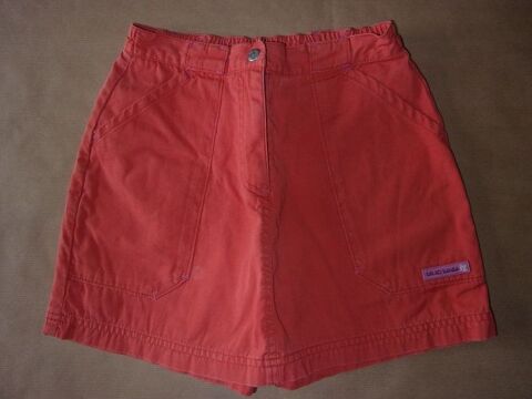 Jupe short en taille 8 ans 1 Montaigu-la-Brisette (50)