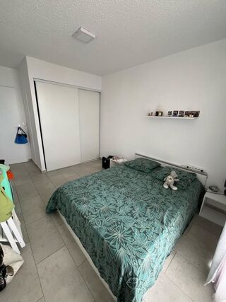  Chambre à louer 5 pièces 104 m²