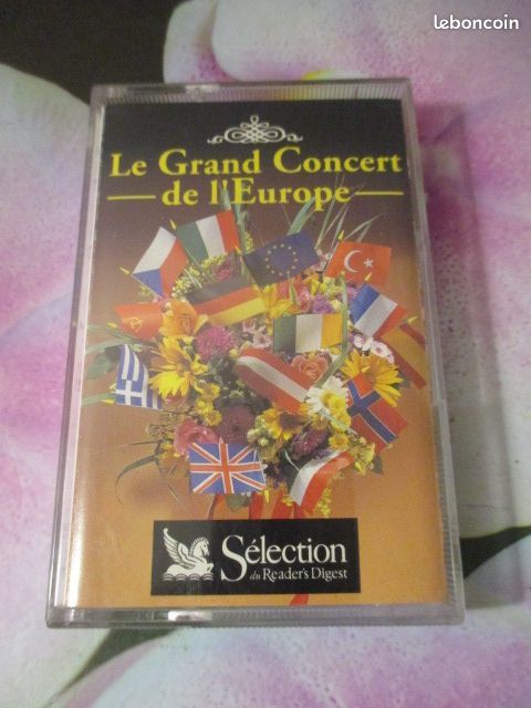 Cassette audio Le grand concert de l'Europe 1 Hrouville-Saint-Clair (14)