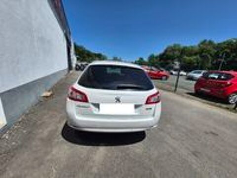 508 SW 1.6 BlueHDi 120ch S&S EAT6 Style 2015 occasion 49070 Saint-L&eacute;ger-de-Lini&egrave;res