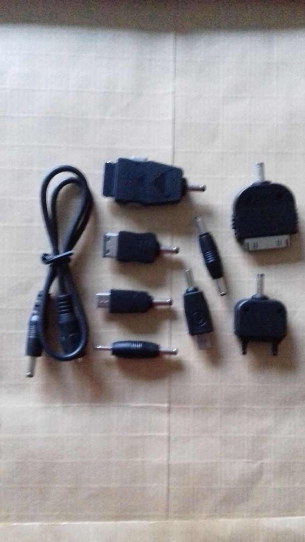 Chargeur tous Portables, IPad, IPhone, Apple, etc ... Tlphones et tablettes