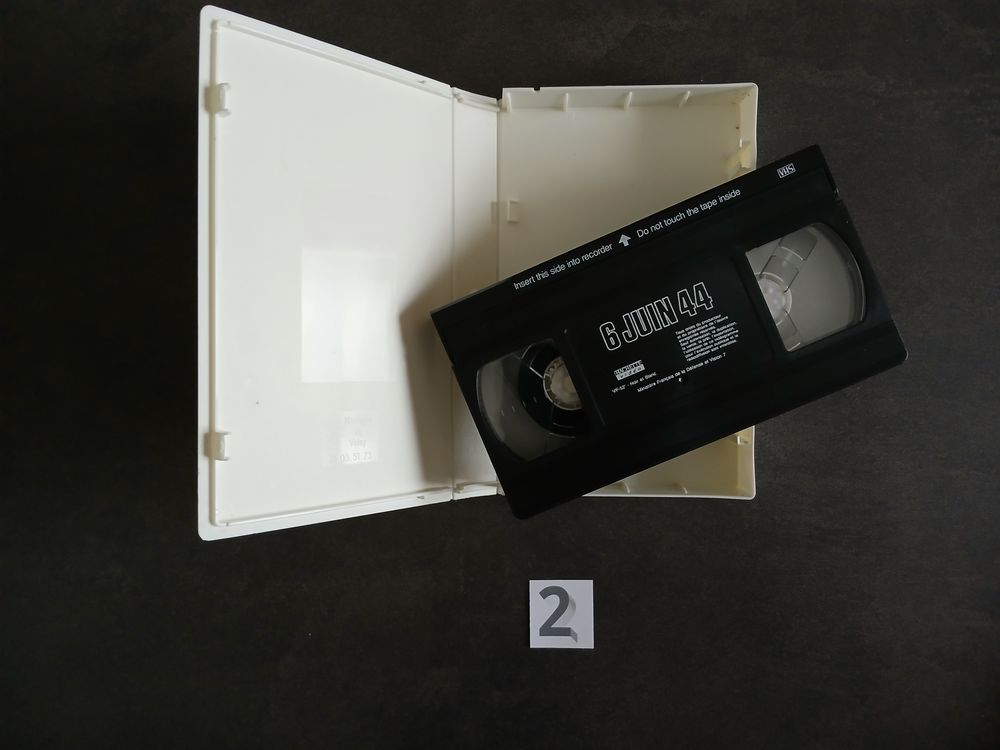 CASSETTES K7 VHS GUERRE 1939-1945 Photos/Video/TV