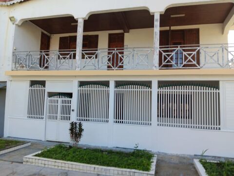   bas de villa F3 Maison - 8 pi�ce(s) - 160 m�